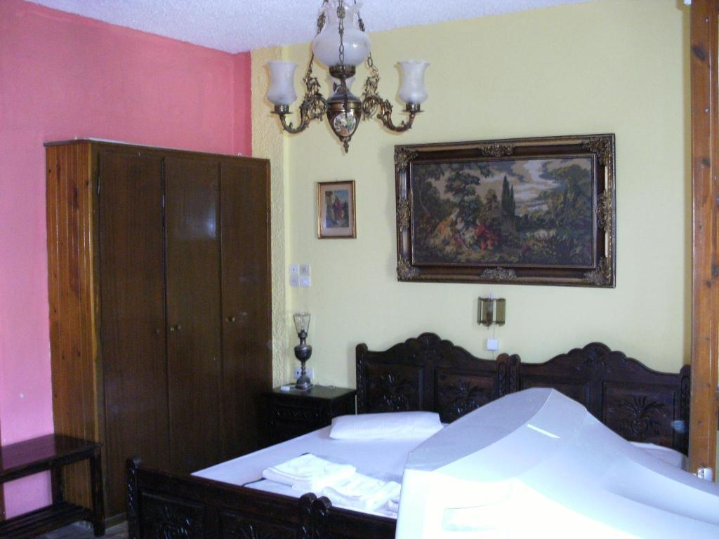 Katerina Hotel Толон Экстерьер фото